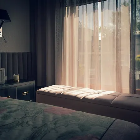 火焰山公寓 公寓 *